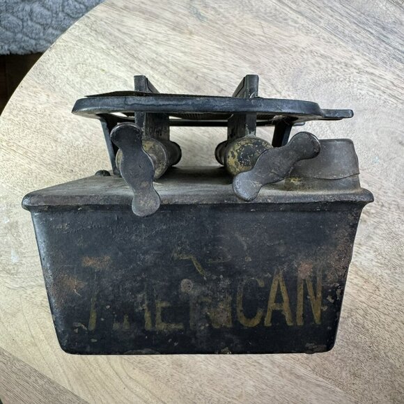 Antique Cast Iron stove for sad iron‎ Incomplete Base only Non-working for parts - Picture 15 of 16